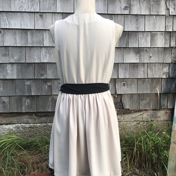 Fully lined Pink Owl Apparel dress, cream & black. Sz. M. - Picture 2 of 7